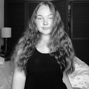 Meet your Posher, Amély